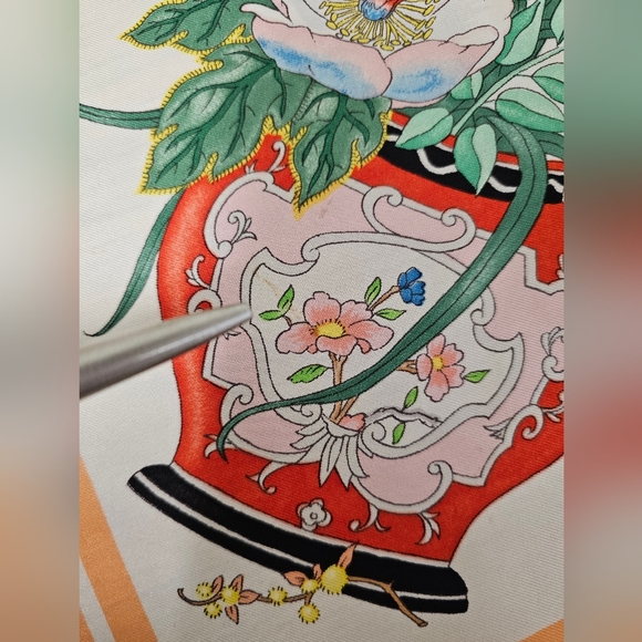 Gucci Silk Scarf - Picture 4 of 6